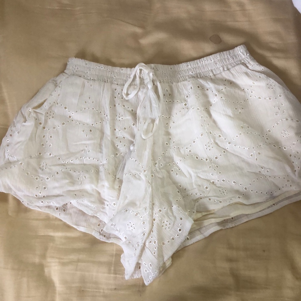 High rise flowy ivory shorts